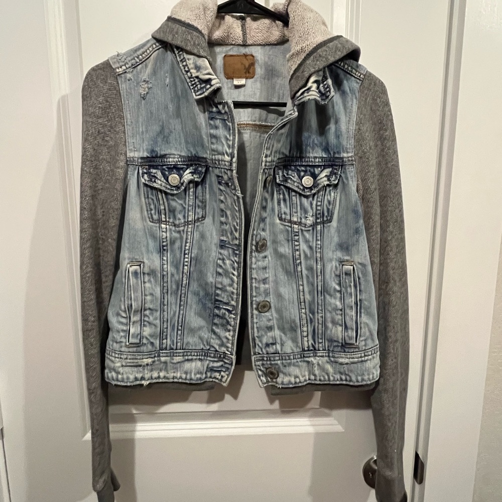 American Eagle Jean Jacket - Picture 1 of 1
